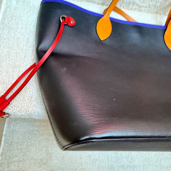 Louis Vuitton Neverfull in EPI Leather Tri colour Noir Figue Safran - Picture 3 of 9